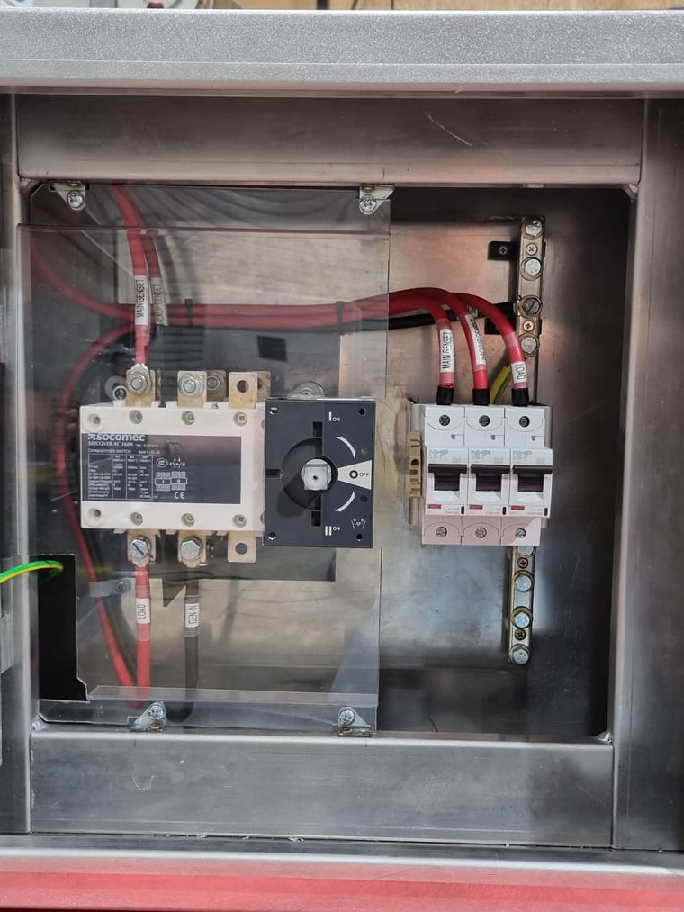 Stainless enclosure fitted with a manual changeover switch